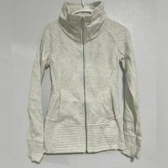 268. Lululemon light grey cotton jacket size 4 - Picture 1 of 5